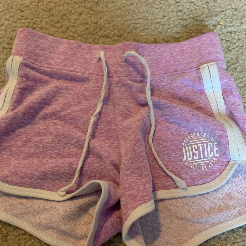 girls nike active shorts